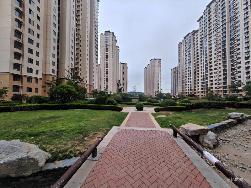 青岛房产网>青岛二手房>李沧二手房>十梅庵二手房>中南世纪城(三期)>