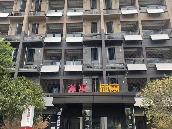 后湖新荣地铁口 城开云悦邸 武汉城建集团 龙湖冠寓出租房源真实图片