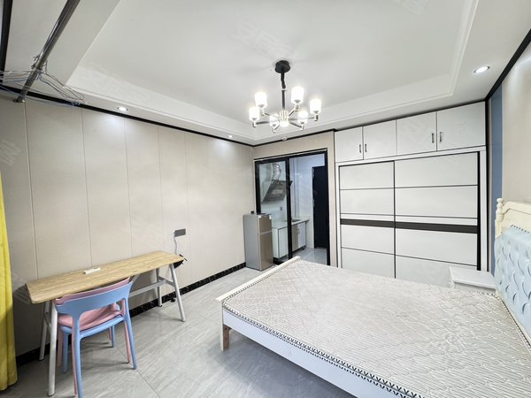 金华东阳东阳市中心焕山村自建房银泰 焕山村 设施齐全  拎包入住 押一付一出租房源真实图片