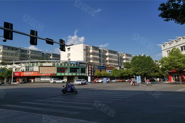 金杯花园优点,不足,信阳金杯花园怎么样,金杯花园周边房产中介经纪人