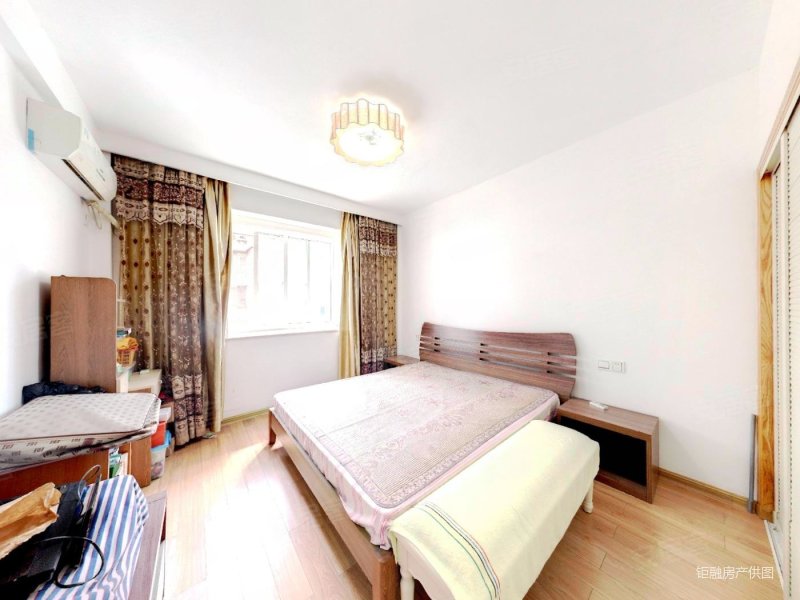 鑫隆花园自住诚心出售拎包入住好看房