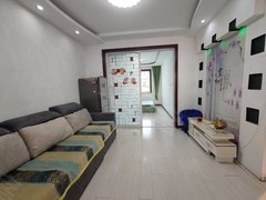 开原开原城区开原市区植物园大润发早市附近，两室，家电齐全拎包入住，年租7500出租房源真实图片