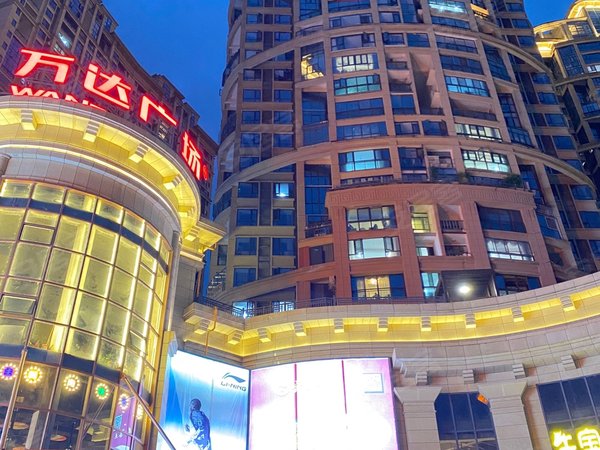 贵阳小河经开区黄河路龙湾国际(二期)小河转盘,万达广场,925医院,单身