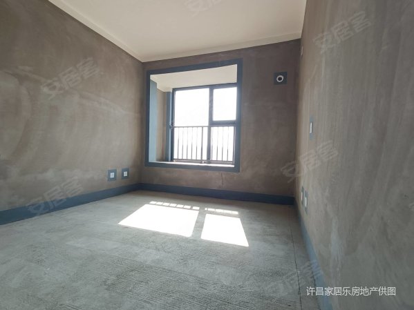 建业北海桂园3室2厅2卫118㎡南北58万