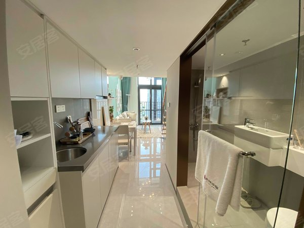 超大复式岗顶地铁站 石牌百脑汇 天娱广场 总统大酒店 电脑城