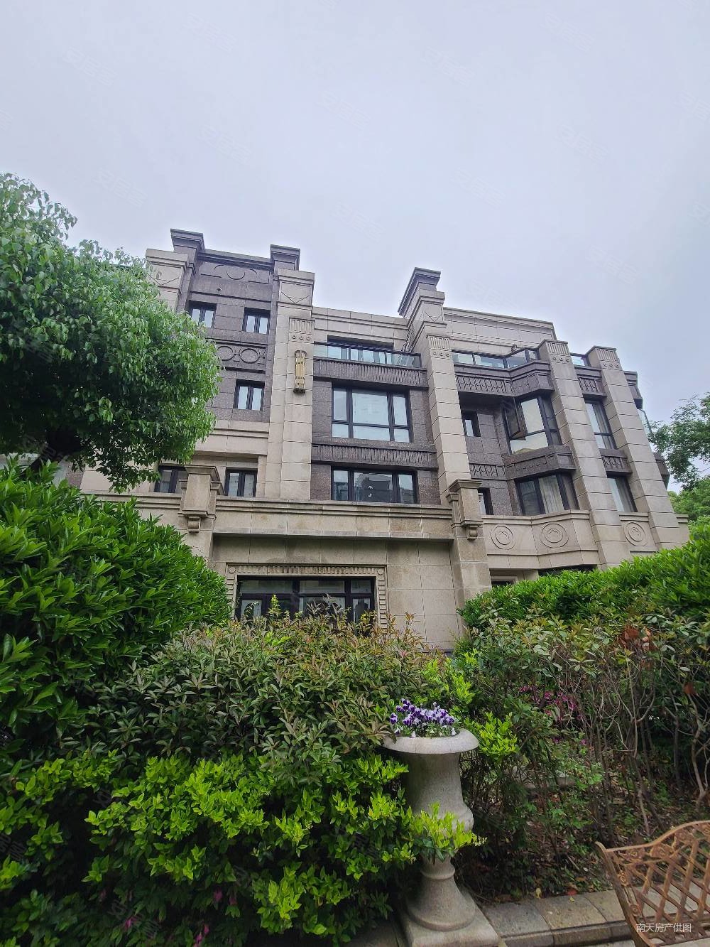 环境好,新海景花园(二期别墅)二手房,1900万,6室3厅,4卫,534平米-宁波