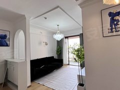 贵阳南明花果园押一付一无中介 花果园J区海豚广场出租房源真实图片