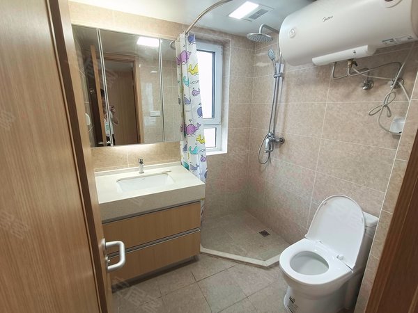 大连金州金州周边万科翡翠之光万科翡翠之光 3室2厅2卫 精装修 家电家具齐全 拎包入住出租房源真实图片