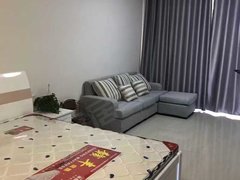 乐平东湖公园市老年大学城市经典电梯公寓,朝南带阳台,家电齐全,拎包入住,1000月出租房源真实图片