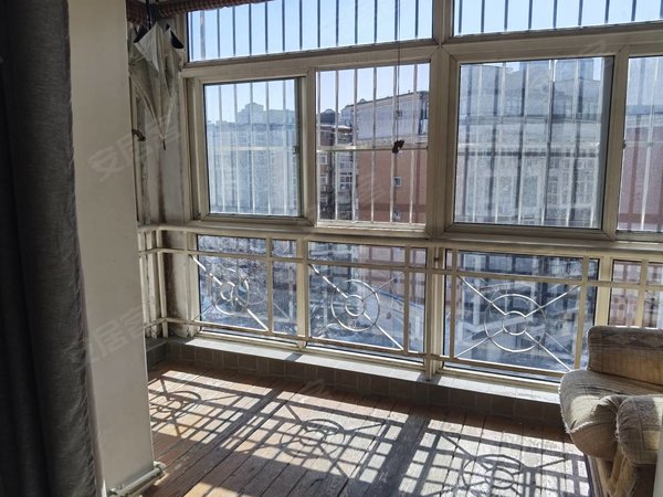 【多图】金碧园,望海楼街租房,金碧园 主卧带阳台 临近地铁 配套齐全