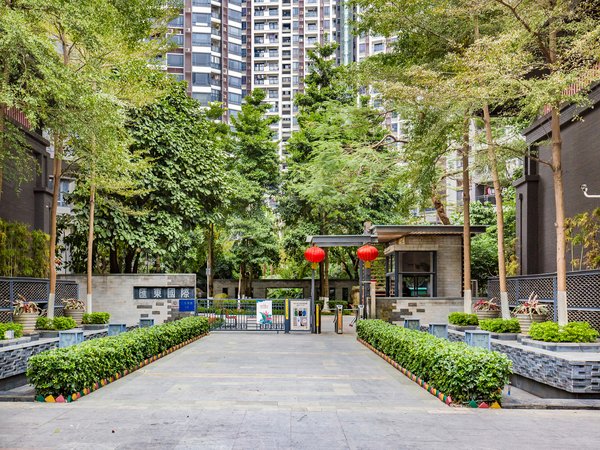 广州增城新塘汇东国际花园全新大三房出租!