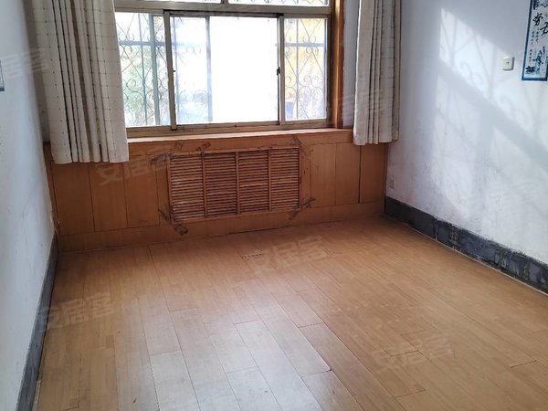 临沂兰山沂州路桃花涧小区多层一楼三室两厅适合办公靠近沂州路正直