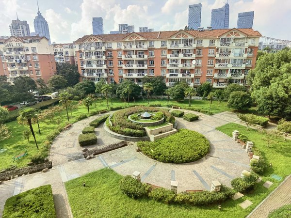 苏州工业园湖西嘉怡苑馨都广场馨都广场两室两厅一卫 客厅主卧带大