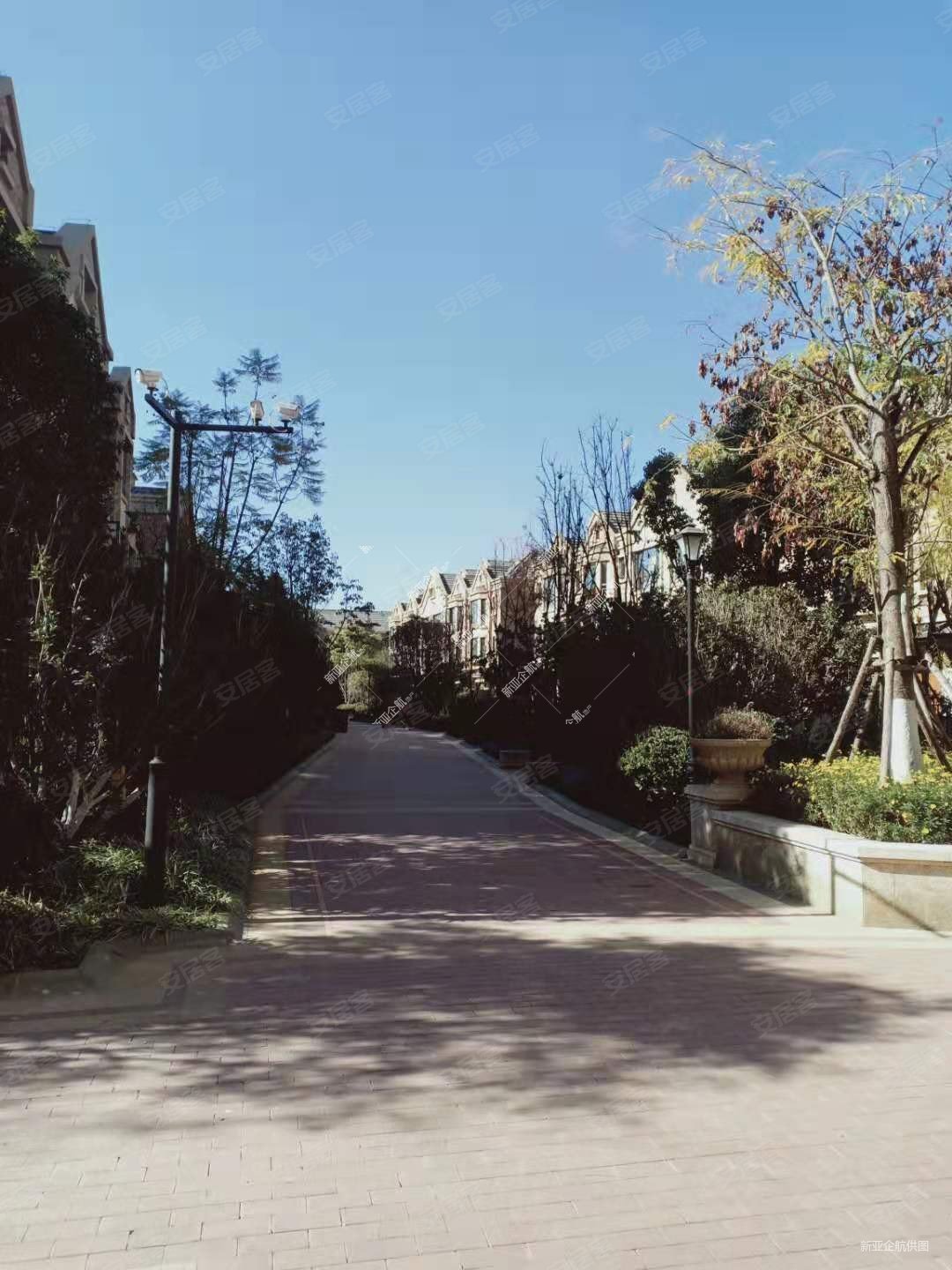 急售11楼都铎城邦6号院南北毛坯4房楼层好采光好