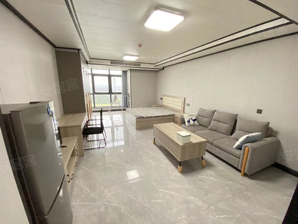 星湖广场精装一室 朝南边户 设施齐全 拎包入住 交通便利,武进租房