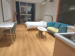 日照东港新市区纯南向，金汇时代广场拎包入住600元可短租月付，可年租价另议出租房源真实图片