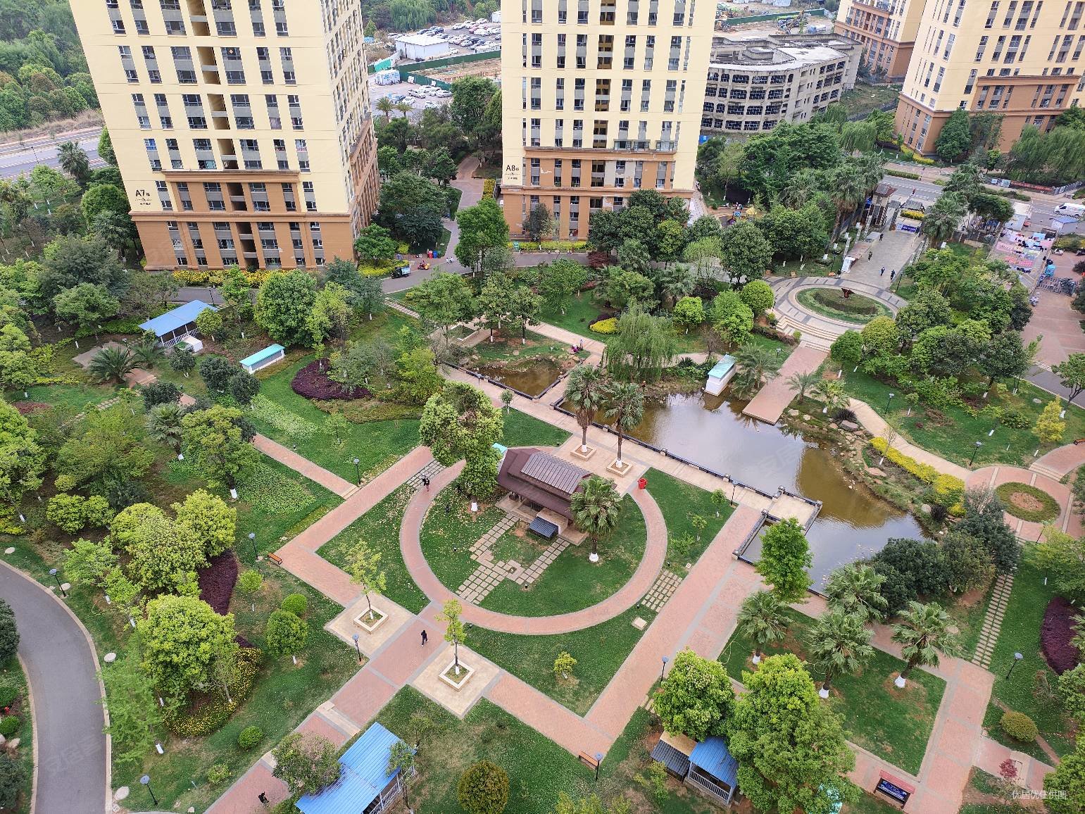 140万196平5室4位2梯3户盘龙区茨坝天宇澜山