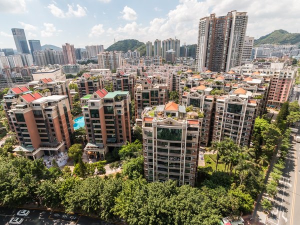 深圳罗湖水库百仕达花园(一期)百仕达花园南北能透3阳台大三房急租