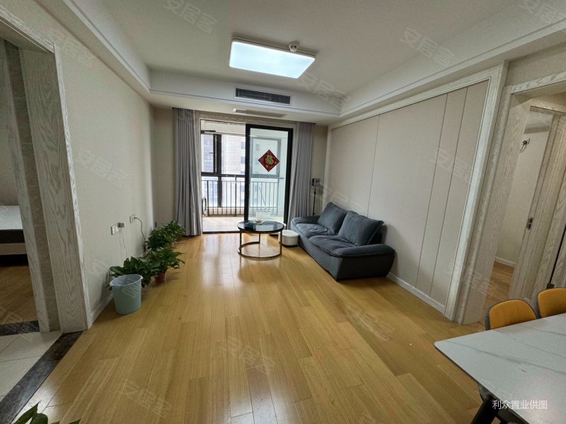 燕子矶 开发商精装修 诚心出售 紫御东方一期,紫御东方(一期)二手房