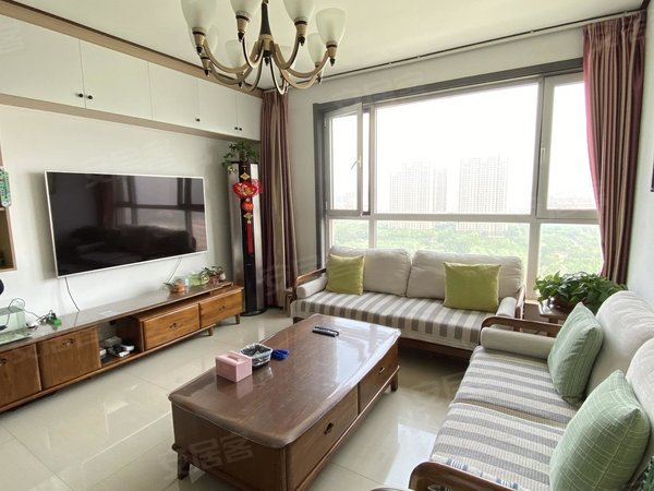 淄博张店张店实验中学名仕城急租政务中心旁名仕城带电梯家具家电齐全