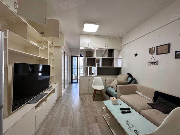 深圳南山华侨城侨城尚寓沙河观景阁单身公寓一房,精装修,随时入住出租