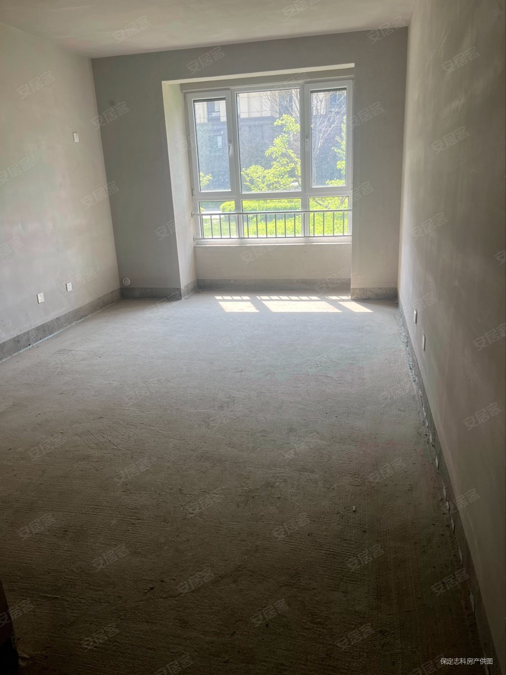 花郡玫瑰园3室2厅2卫141㎡南北138万