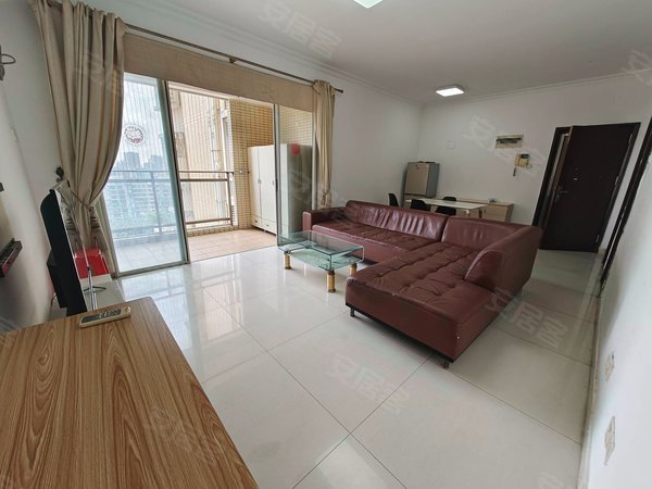 广州海珠广州塔泓景花园(b区)泓景花园(b区) 3室2厅1卫 精装修 配套