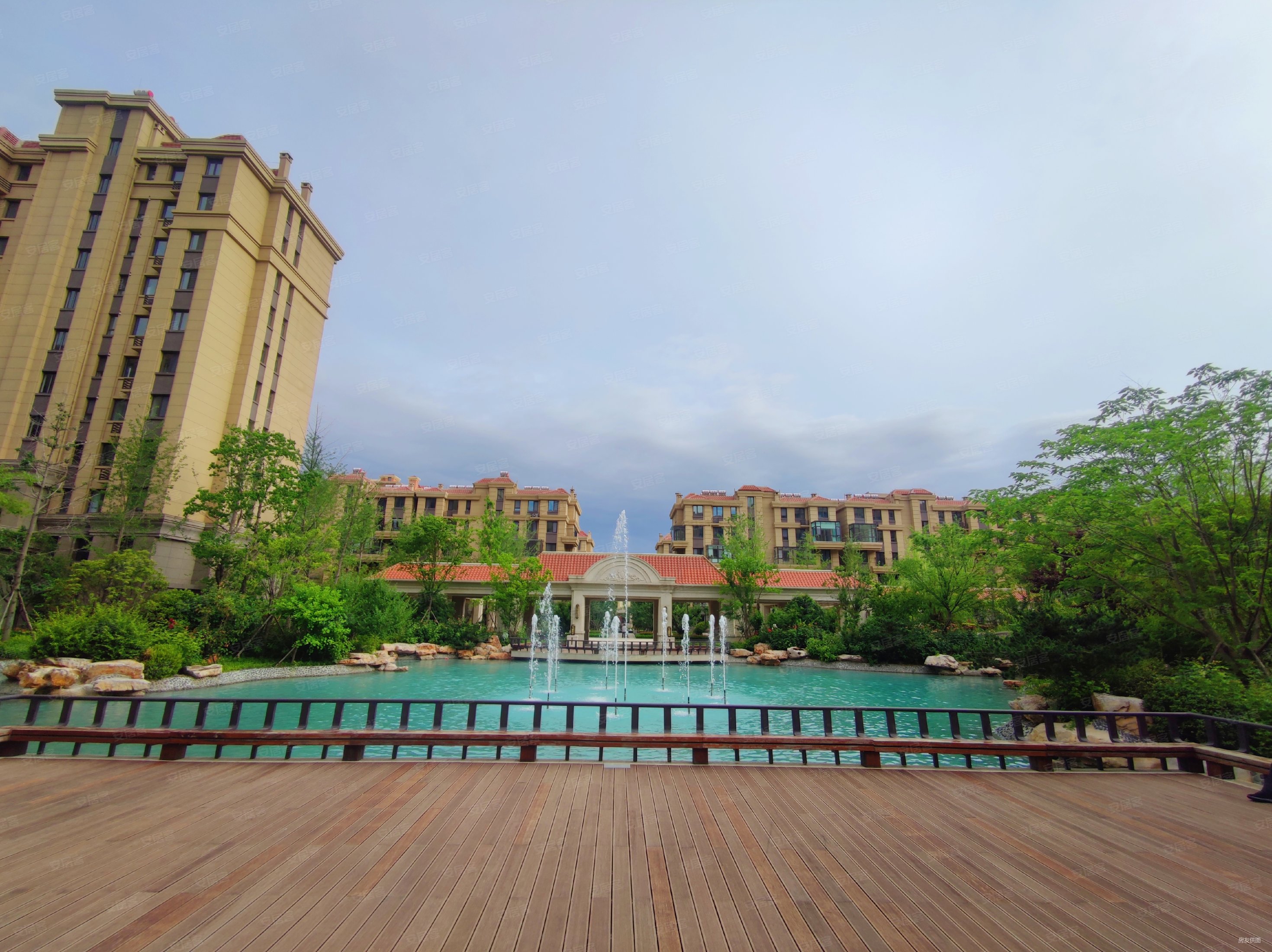 鑫江玫瑰园二期3室2厅1卫88.78㎡南北90万