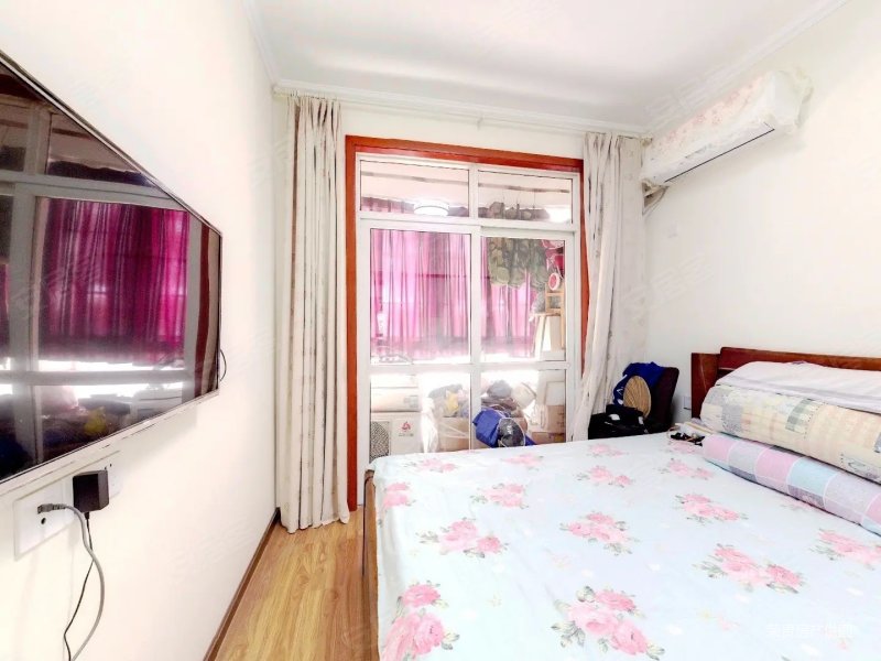 百合苑 近地铁 正规商品房 南北通透 刚需小三居 购物方便