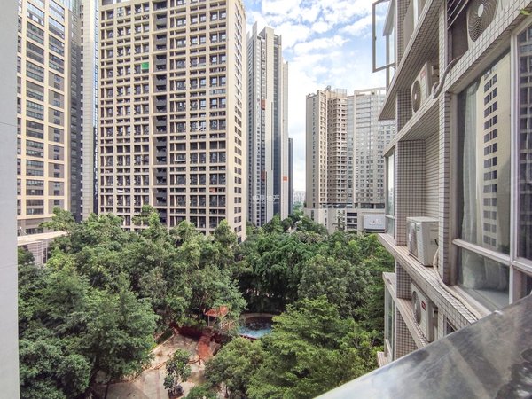 利雅湾东南向大三房两卫配置齐全双阳台安静望花园急租,天河租房-广州