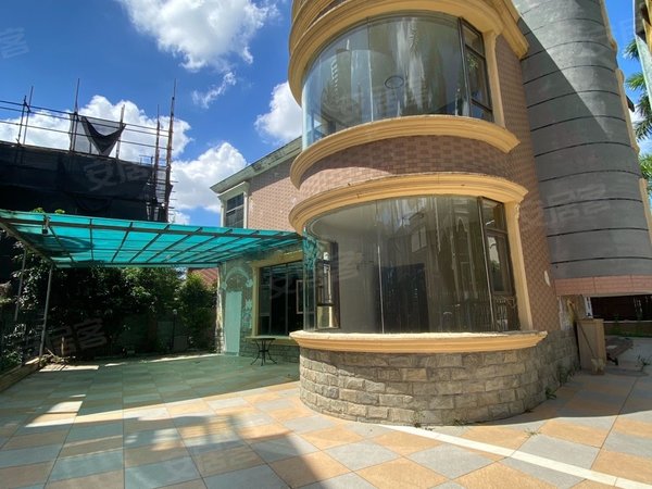 深圳布吉丹竹头龙泉别墅(龙泉独栋别墅  百平花园 )实用面积500平出租