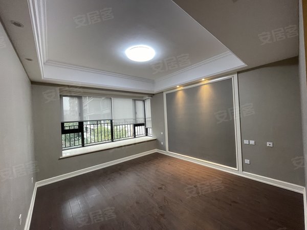 简阳中铁西派城b区武侯区 西派城b区 191户型 精装空房 大横厅 中央