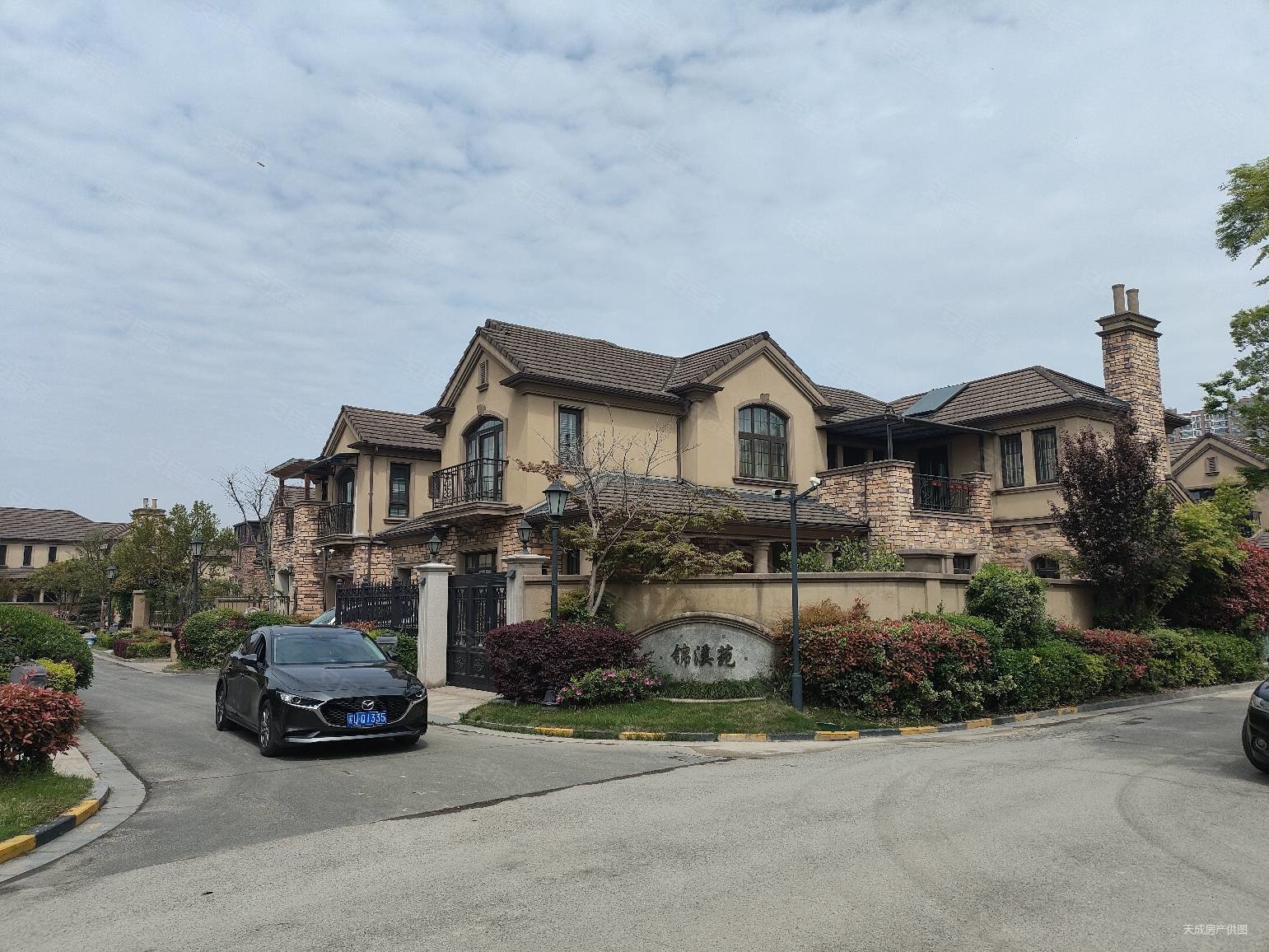 高品质别墅 新上南进门独栋,带院子,全明户型,融创81栋长岛(别墅)二手