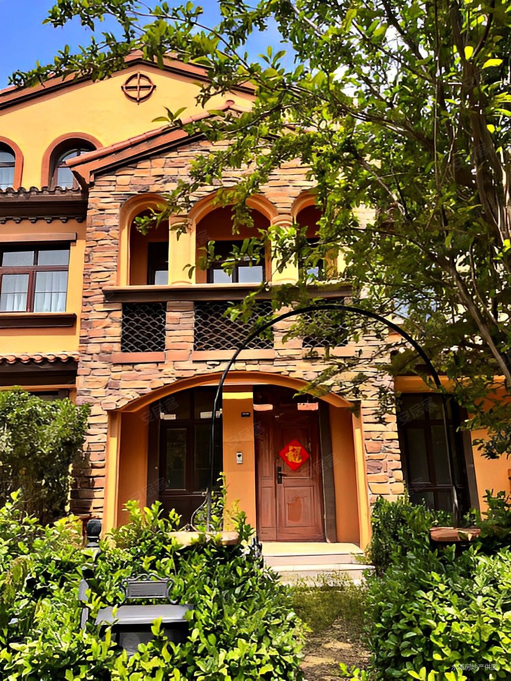 环京别墅直降10万梅诺卡小镇联排别墅中户前后花园