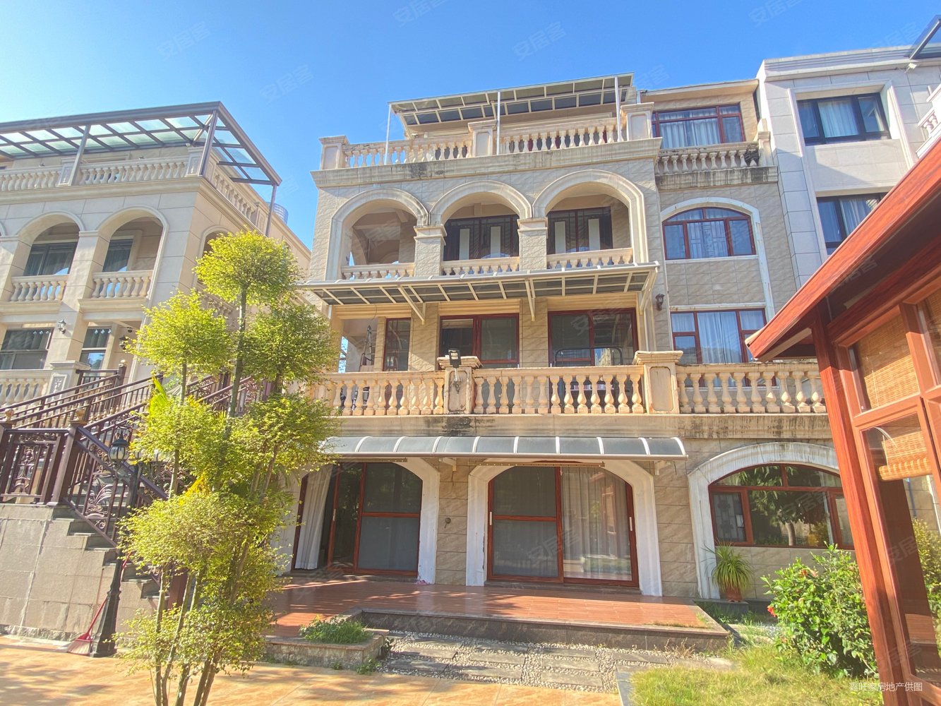 佳兆业东江新城别墅