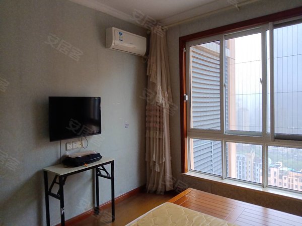 常州钟楼青枫公园金色领寓钟楼区政府边上 离地铁口近 金色领寓3室2厅