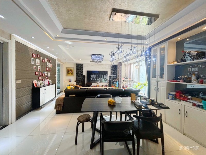 尚城华府 三房 商品住宅 有电梯 南北通透 精装修