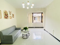 桂林秀峰十字街市中心 医学院附近 信义路 丽中路2房家电家具齐全步梯5楼出租房源真实图片