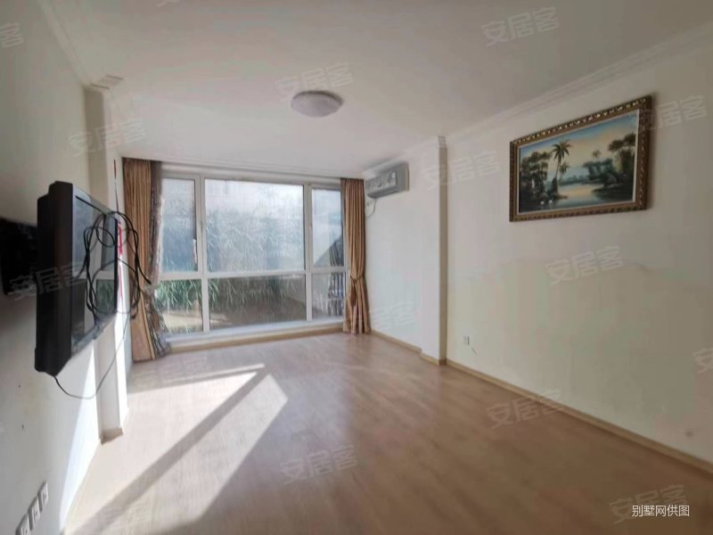 弄海园 独栋别墅 320平大院 停车方便 业主诚意出售