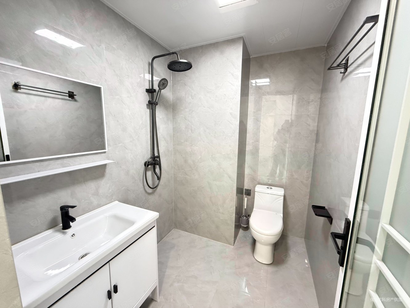 K2玉兰湾3室2厅2卫108.72㎡南北115万