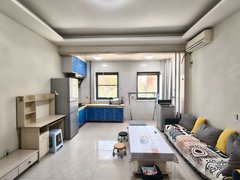 龙口东城区兰兴路龙族峰景步梯2楼保利对面 密码锁宽敞 有空调 拎包住出租房源真实图片