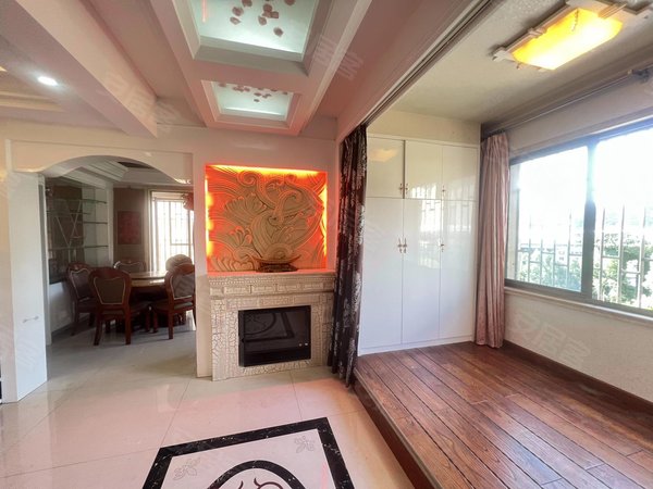 福州长乐吴航滨江望郡(吴航)长乐里仁滨江望郡精装三房出租 设备齐全