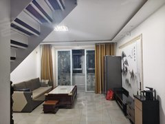 乌海海勃湾下海勃湾天盛广场A座电梯6楼，半年6000年租11000不包费用出租房源真实图片