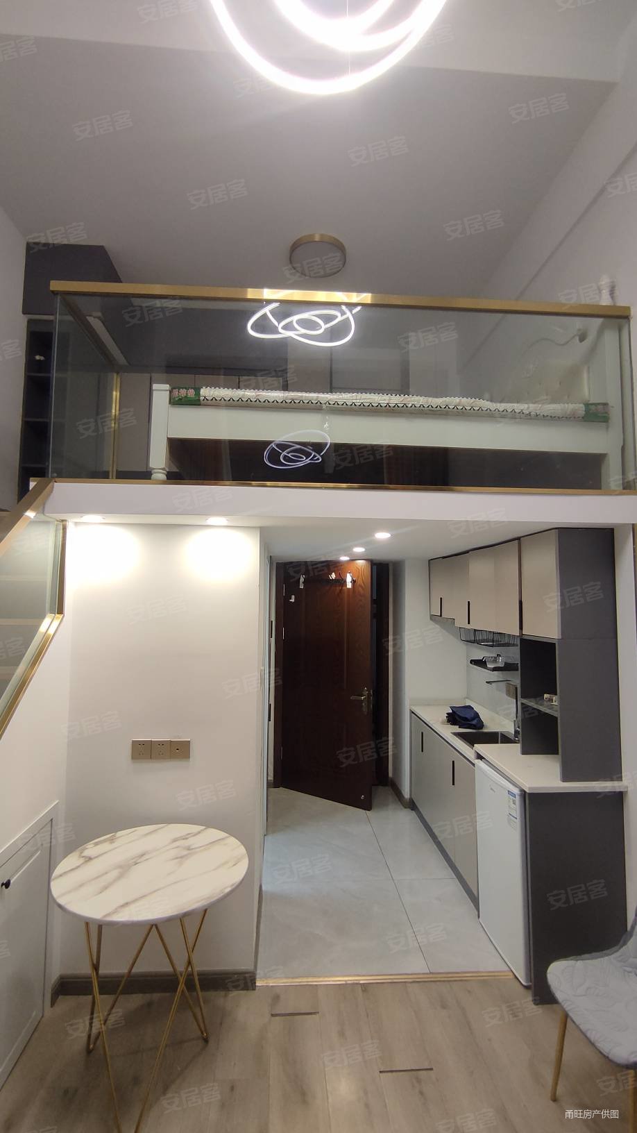 民水民电马渚cbd中鑫广场loft精装复式看房方便