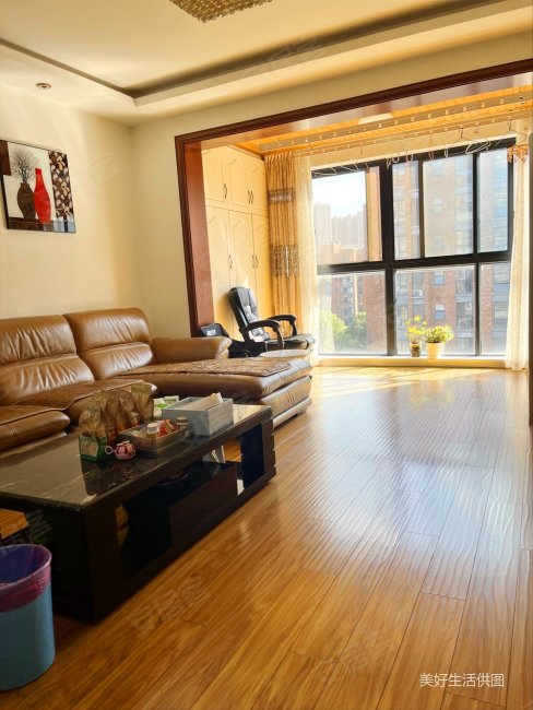 宇业东方红郡 小区新 精装好房 商圈成熟 近地铁