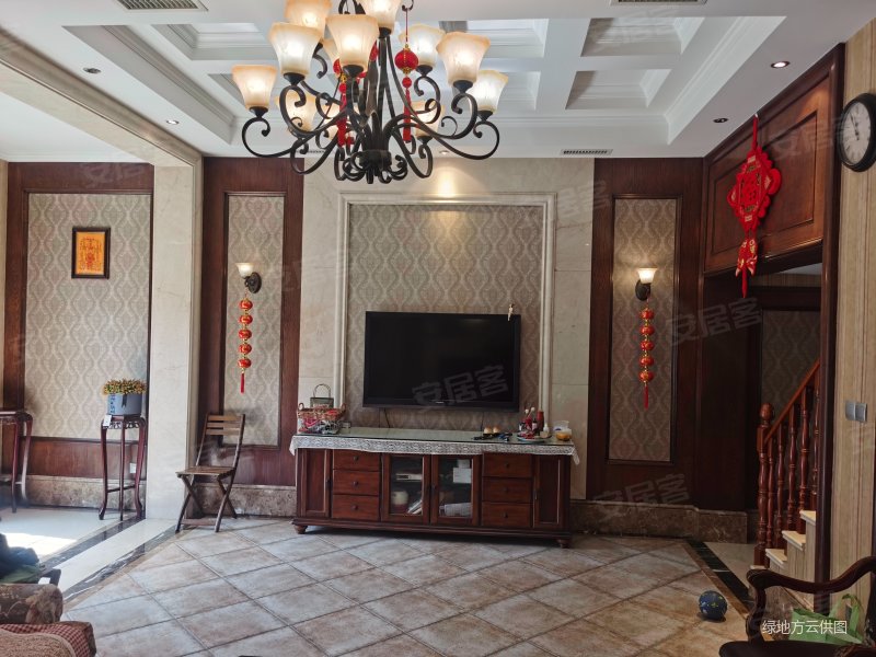 南昌房产网>南昌二手房>象湖二手房>象湖新城二手房>绿地兰宫>800_600