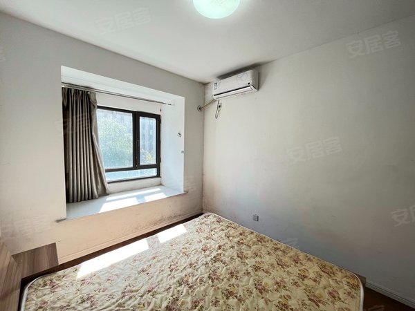 苏州高新区枫桥金地名悦金地明悦 名悦雅苑 飘窗 佳世达 木桥公寓