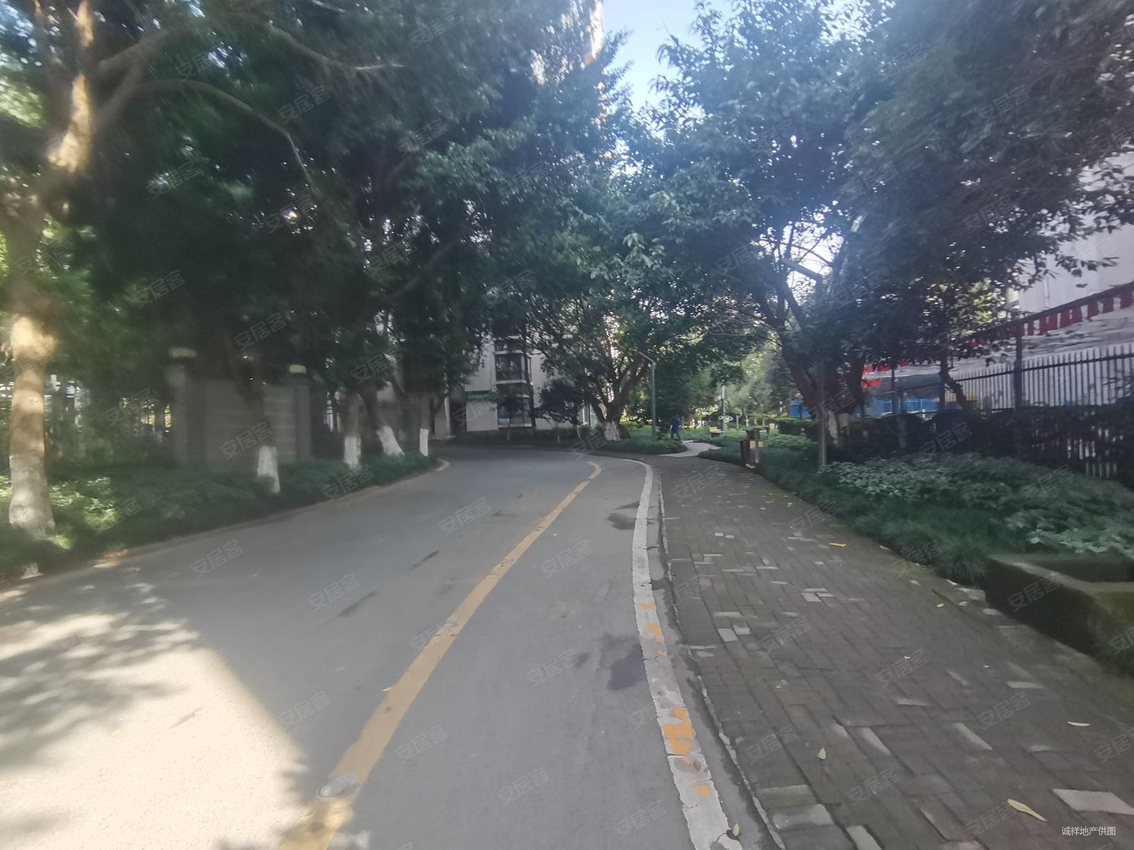 重庆房产网>重庆二手房>江北二手房>寸滩二手房>海语江山>1632_1224