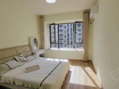 阜阳颍州清河东路急租!红星美凯龙市医院南区附近天玺湾精装修可押一付一免水物业出租房源真实图片