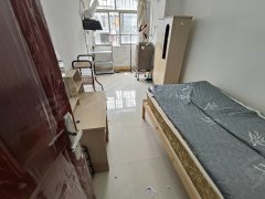 珠海香洲凤凰北胡椒园公寓只租700出租房源真实图片